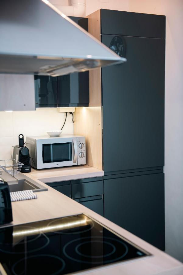 Anavrin Apartman Free Parking Apartment Pecs Bagian luar foto