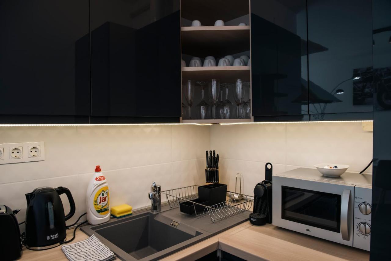 Anavrin Apartman Free Parking Apartment Pecs Bagian luar foto